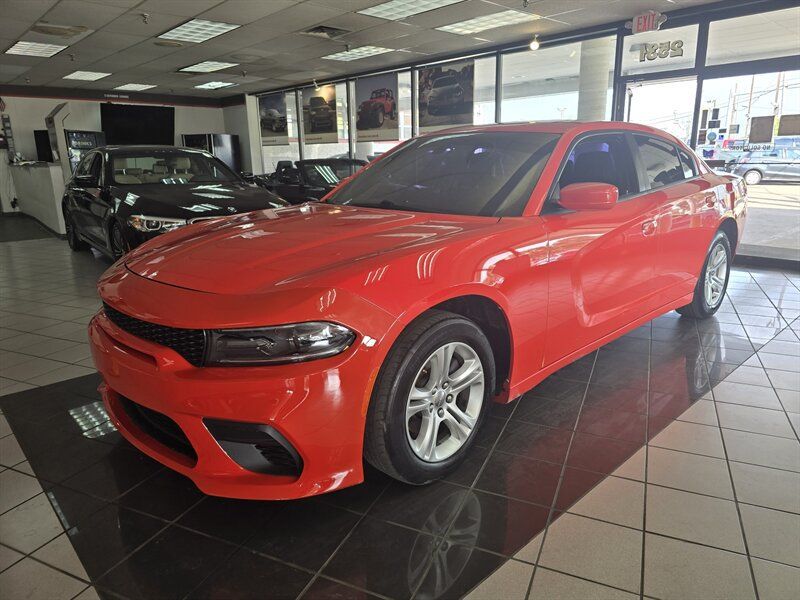 Used 2020 Dodge Charger SXT w/ Leather Interior Group RWD image 1