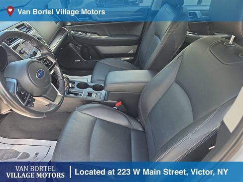 Used 2018 Subaru Legacy 3.6R Limited AWD/4WD image 10