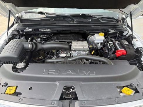 Used 2024 RAM 1500 Big Horn image 30