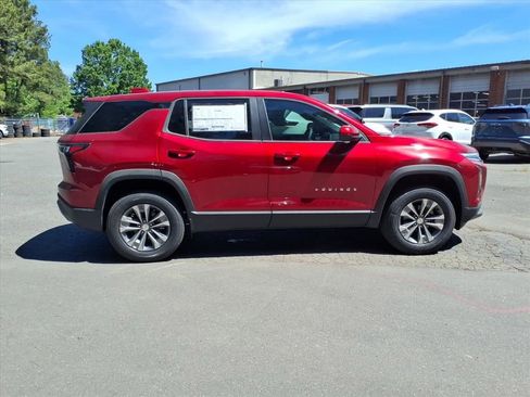 New 2026 Chevrolet Equinox LT FWD image 26