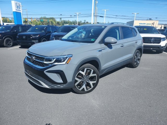 Used 2023 Volkswagen Taos SEL AWD/4WD image 4