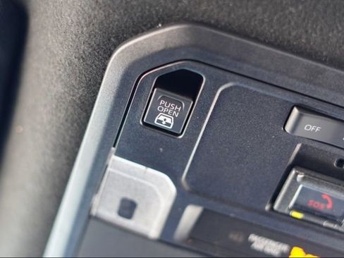 Certified 2025 Toyota 4Runner TRD Off-Road image 47