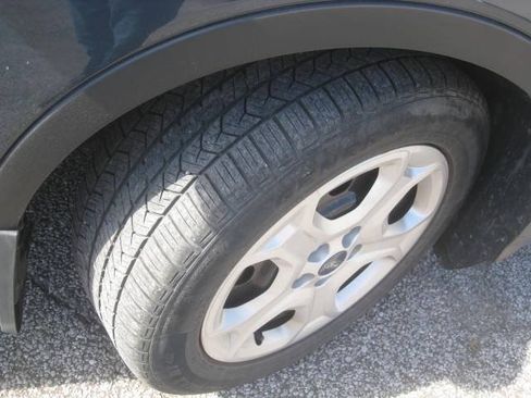 Used 2019 Ford Escape S FWD image 29