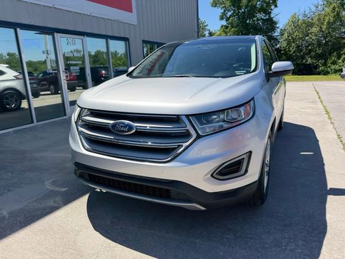 Used 2017 Ford Edge Titanium w/ Technology Package AWD/4WD image 25