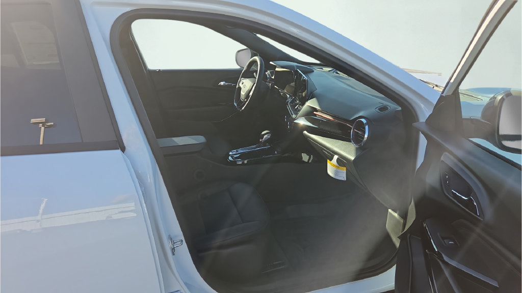 New 2026 Chevrolet Trax RS FWD image 27