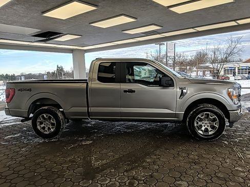 Used 2022 Ford F150 XLT image 4