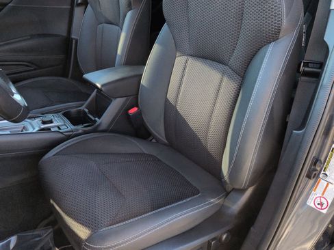 Used 2020 Subaru Forester Premium image 17