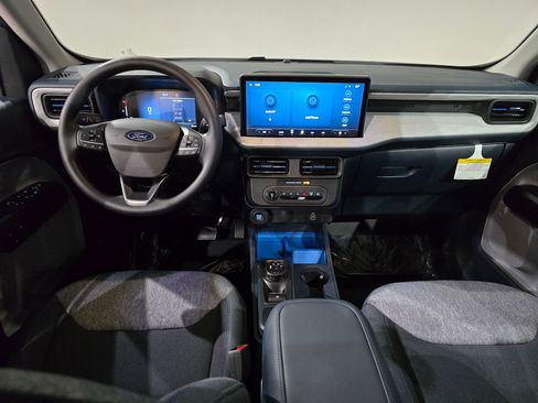 New 2025 Ford Maverick XLT FWD image 31