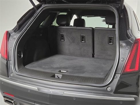 Certified 2022 Cadillac XT5 Luxury image 17