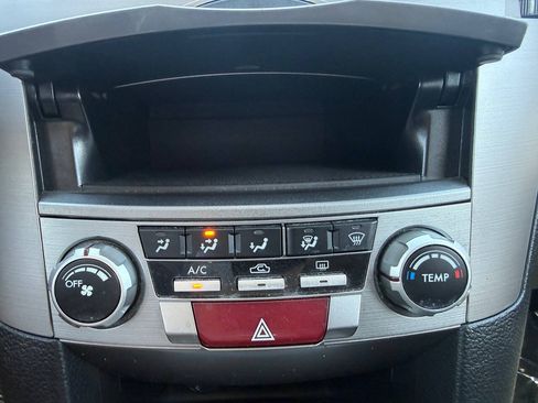 Used 2012 Subaru Outback 2.5i Premium AWD/4WD image 34