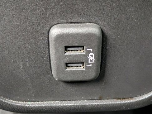 Used 2024 Chevrolet Equinox LT image 16