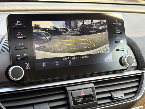 Used 2020 Honda Accord EX-L image 24