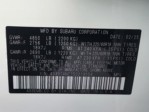 Certified 2025 Subaru Outback Limited image 37