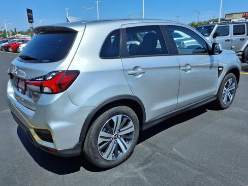 Used 2024 Mitsubishi Outlander Sport ES image 3