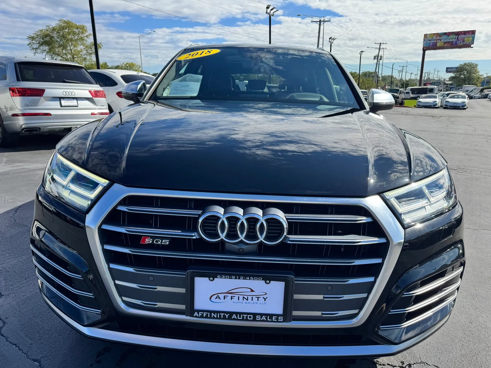 Used 2018 Audi SQ5 Prestige w/ Prestige Package AWD/4WD image 8