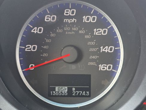 Used 2011 Acura RDX SH-AWD image 15