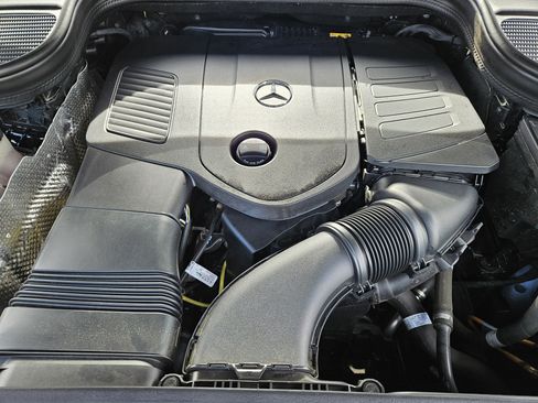 Certified 2025 Mercedes-Benz GLE 350 4MATIC image 32