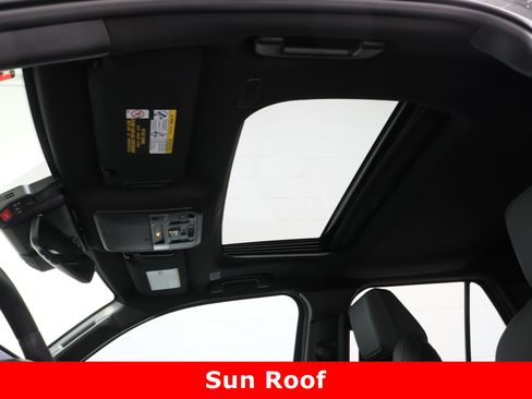 Used 2025 Toyota 4Runner Limited image 27