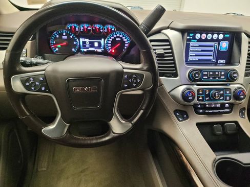 Used 2018 GMC Yukon SLT w/ Premium Edition RWD image 22