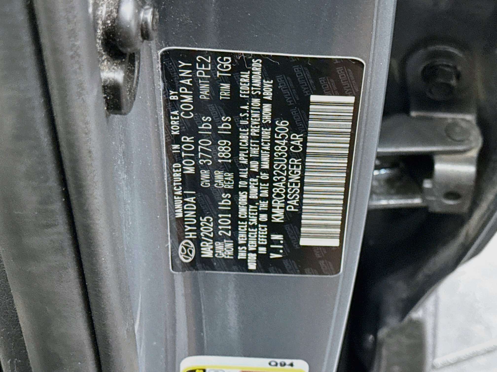 Used 2025 Hyundai Venue SEL FWD image 12