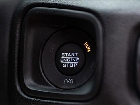 Used 2026 Jeep Wrangler Unlimited Sport image 42