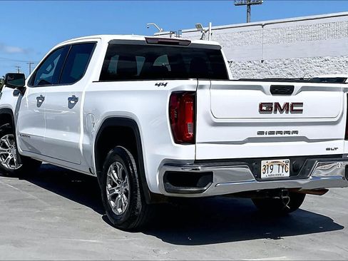 Used 2024 GMC Sierra 1500 SLT AWD/4WD image 4