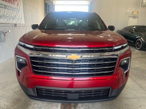 New 2025 Chevrolet Traverse LT w/ LPO, Floor Liner Package image 8