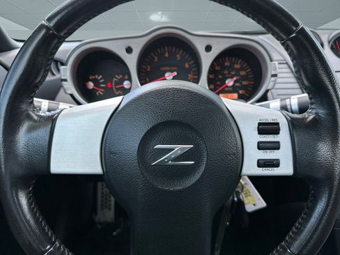 Used 2004 Nissan 350Z Touring image 15
