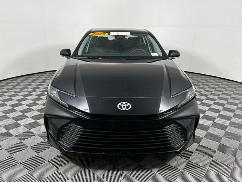 Certified 2025 Toyota Camry LE FWD image 2