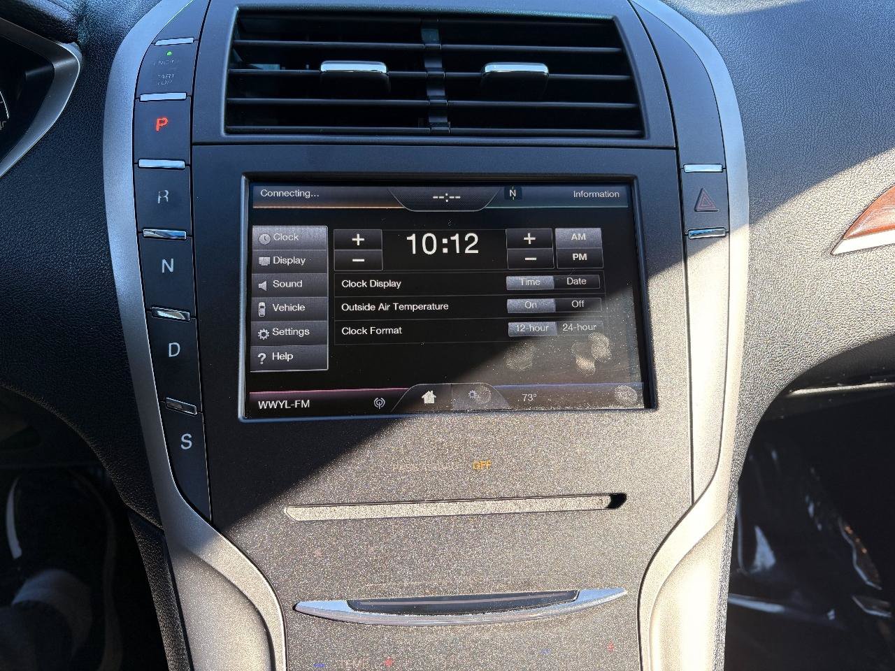 Used 2016 Lincoln MKZ AWD image 19