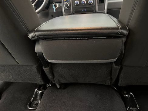 Used 2024 RAM 1500 Classic SLT image 21