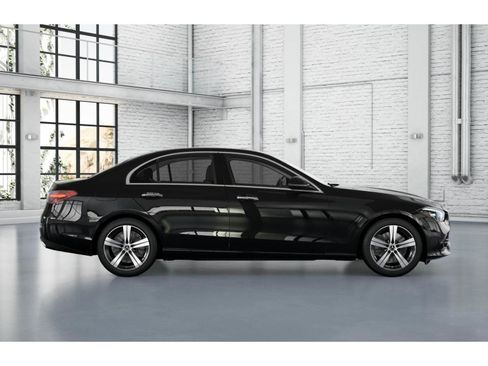 Used 2026 Mercedes-Benz C 300 4MATIC Sedan image 9