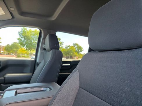 New 2026 Chevrolet Silverado 1500 Custom AWD/4WD image 11