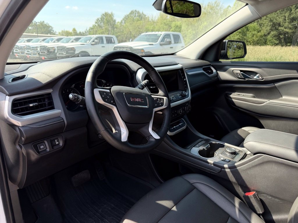 Used 2023 GMC Acadia SLT w/ Elevation Edition FWD image 14