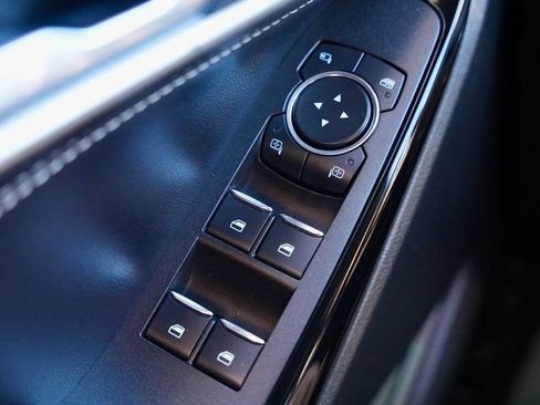 Used 2022 Ford Explorer ST w/ ST Street Pack image 29