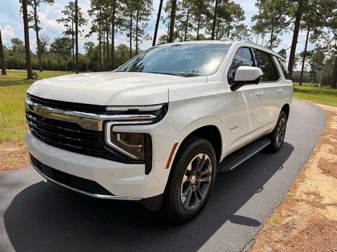 New 2026 Chevrolet Tahoe LS RWD image 1