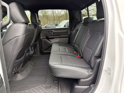 Used 2023 RAM 1500 Big Horn AWD/4WD image 16