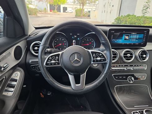 Used 2019 Mercedes-Benz C 300 Sedan image 12