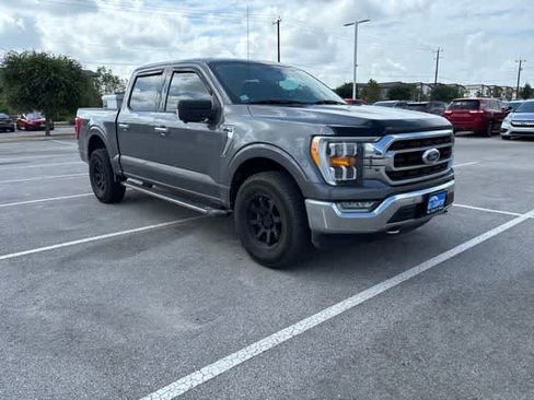 Used 2021 Ford F150 XLT w/ Equipment Group 302A High AWD/4WD image 7