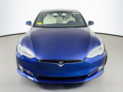 Used 2020 Tesla Model S Long Range Plus AWD/4WD image 2