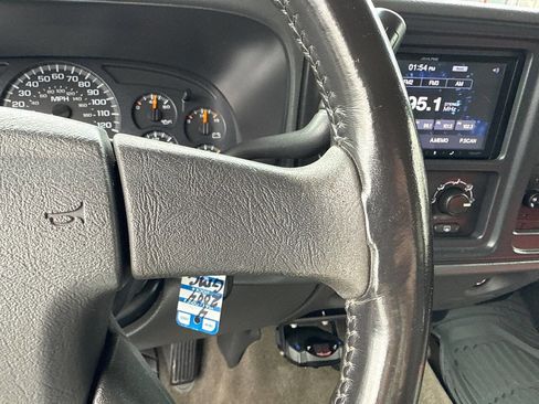 Used 2004 GMC Sierra 1500 SLE w/ Light Duty Power Package image 27