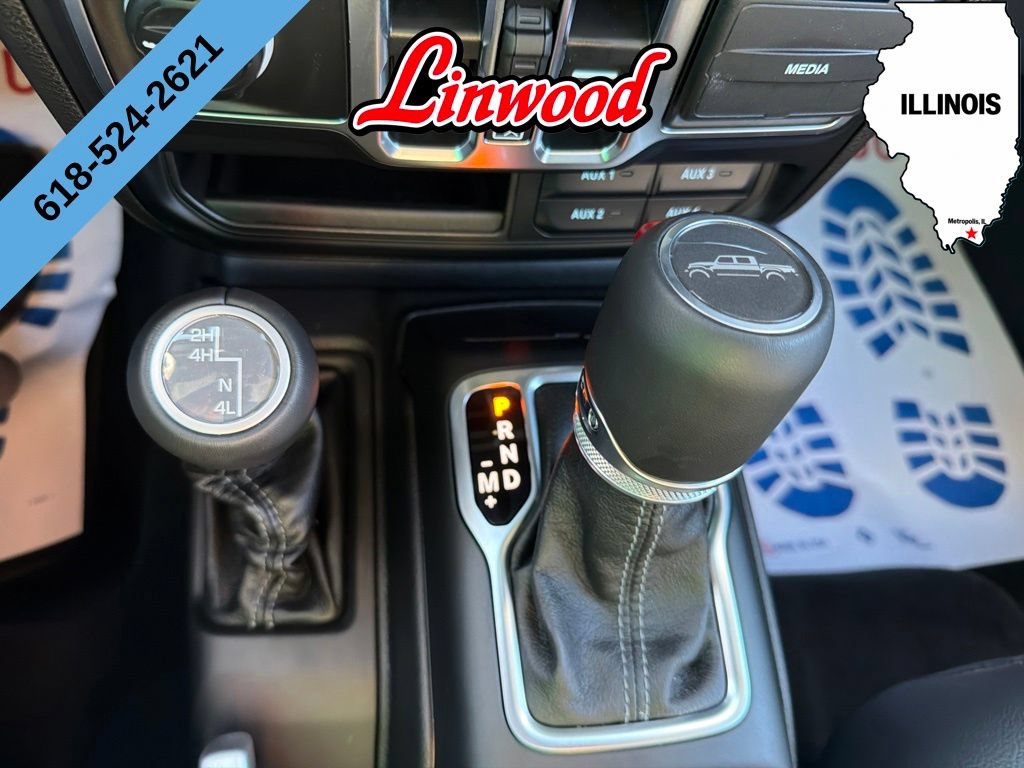 Used 2025 Jeep Gladiator Sport AWD/4WD image 20