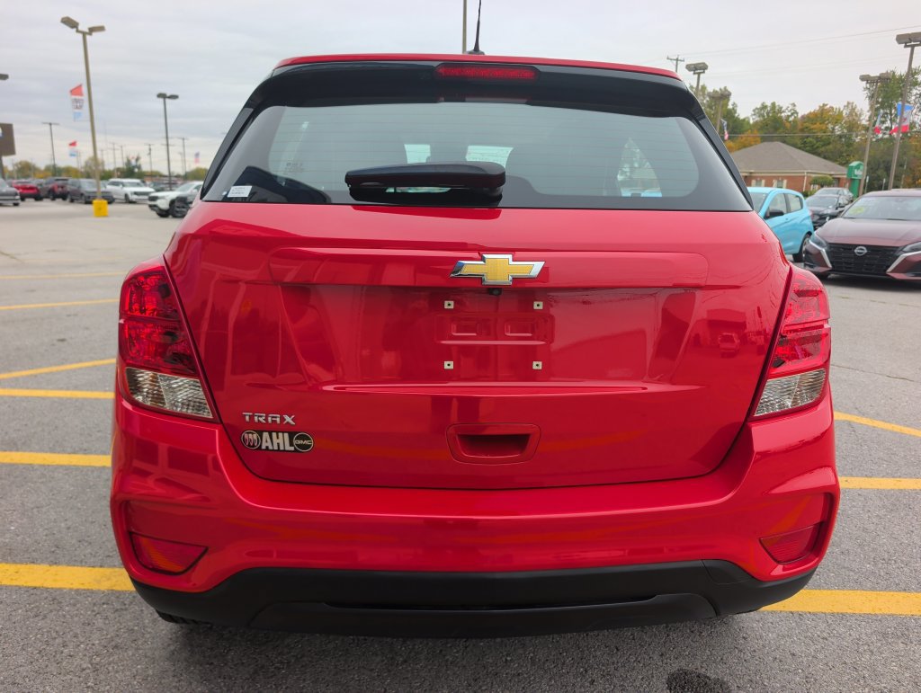 Used 2020 Chevrolet Trax LS FWD image 5