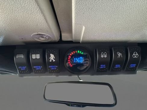 Used 2015 Jeep Wrangler Unlimited Sahara w/ Dual Top Group AWD/4WD image 14