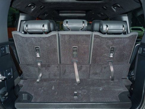 Used 2025 Land Rover Defender 130 X image 30