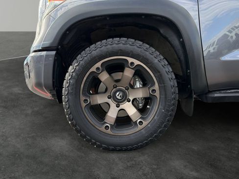 Used 2021 Toyota Tundra Platinum AWD/4WD image 5