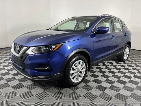 Used 2022 Nissan Rogue Sport SV FWD image 6