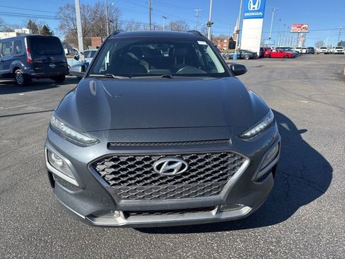 Used 2018 Hyundai Kona Limited image 2