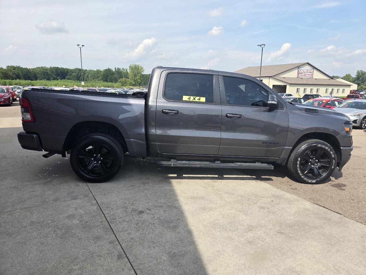 Used 2020 RAM 1500 Big Horn AWD/4WD image 4
