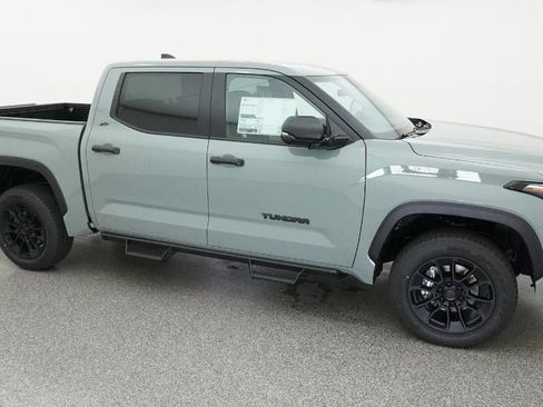 New 2026 Toyota Tundra SR5 w/ SR5 Convenience Package AWD/4WD image 12